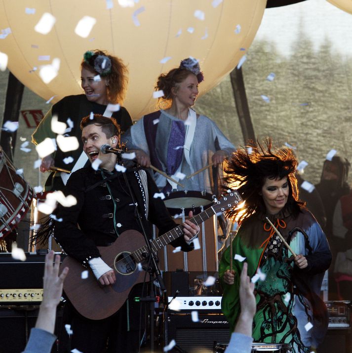 Náttúra 2008 - Björk og Sigurrós fluttu tónlist á tónleikum, tileinkuðum íslenskri náttúru, landvernd.is